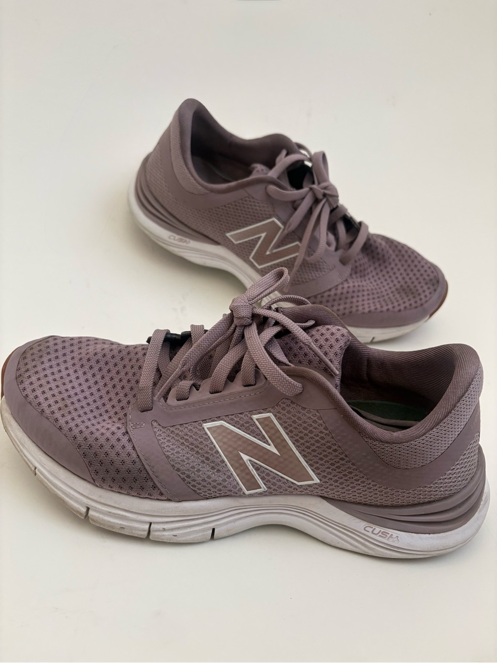 New Balance Women’s Mauve Lace-Up Athletic Sneakers
